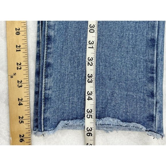 Fashion Nova High Rise Boyfriend Jeans Distressed Frayed Hem Light Wash Size 9 - Picture 9 of 11